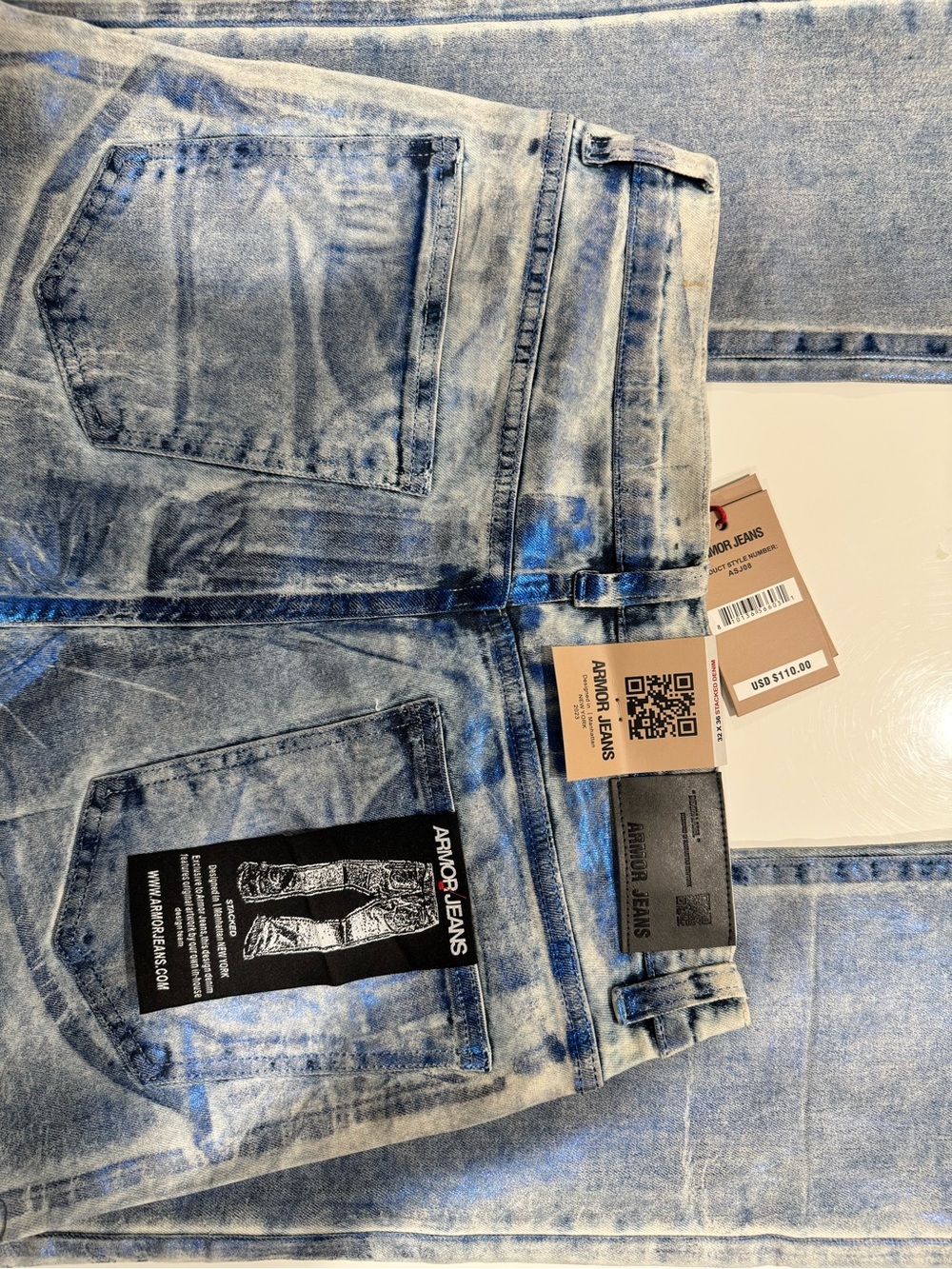 Armor Jeans Men’s Light Blue Acid-Wash Slim Straight Jeans